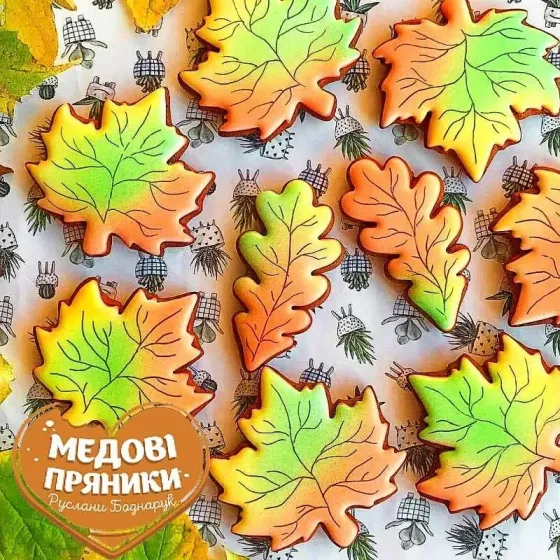 СВЯТО ОСЕНІ, ПРЯНИКИ "ОСІННЄ ЛИСТЯ" ШКОЛЯРАМ, ПЕРШОКЛАСНИКАМ✅ПОДАРУНОК | Medyanik