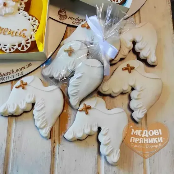 МЕДОВІ ПРЯНИКИ ПРИГОЩАННЯ / КУПИТИ ПРЯНИКИ НА ХРЕСТИНИ | Medyanik