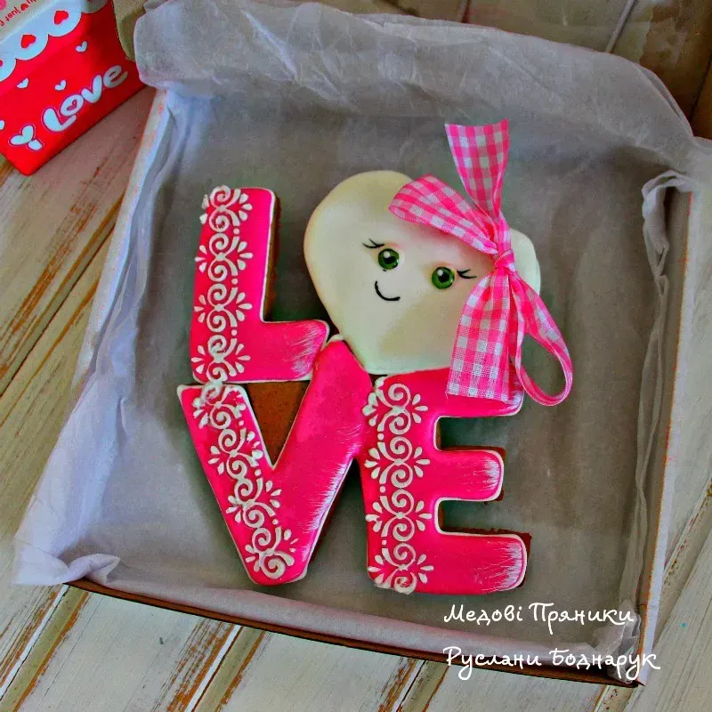 ▷ КУПИТЬ Ажурный Пряник"LOVE"ПОДАРОК❤️ДЕТСКИЕ ИМБИРНЫЕ МЕДОВЫЕ ПРЯНИКИ | Medyanik