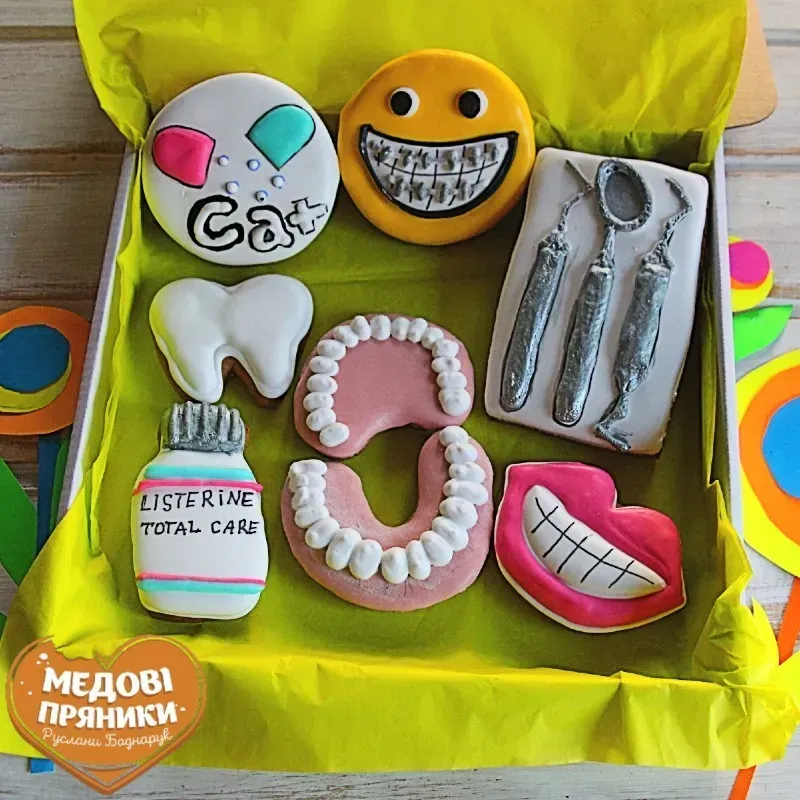▷УЛЫБКА СТОМАТОЛОГУ | medyanik.com.ua- Медовые Пряники на заказ | Medyanik