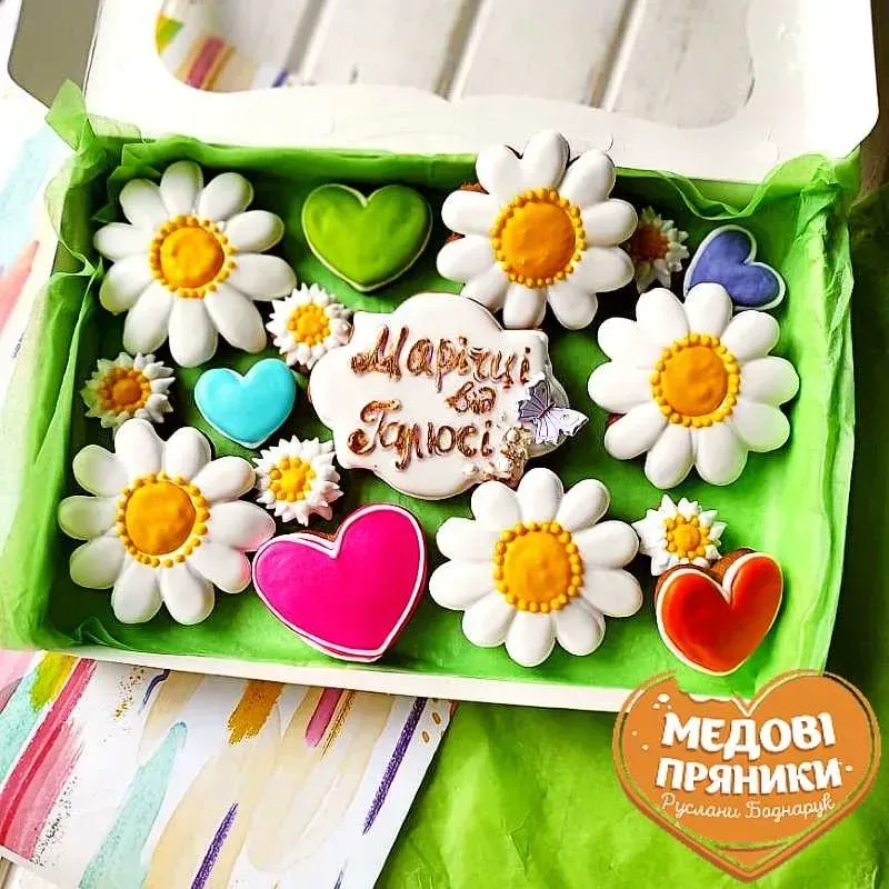 ▷ПРЯНИКИ ПОДАРОЧНЫЙ НАБОР "ЦВЕТЫ" КУПИТЬ ЗАКАЗАТЬ | Medyanik