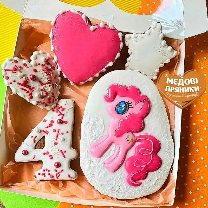 ПОДАРОК для девочки МЕДОВЫЕ ПРЯНИКИ НАБОР "Розовый пони "/ КУПИТЬ | Medyanik