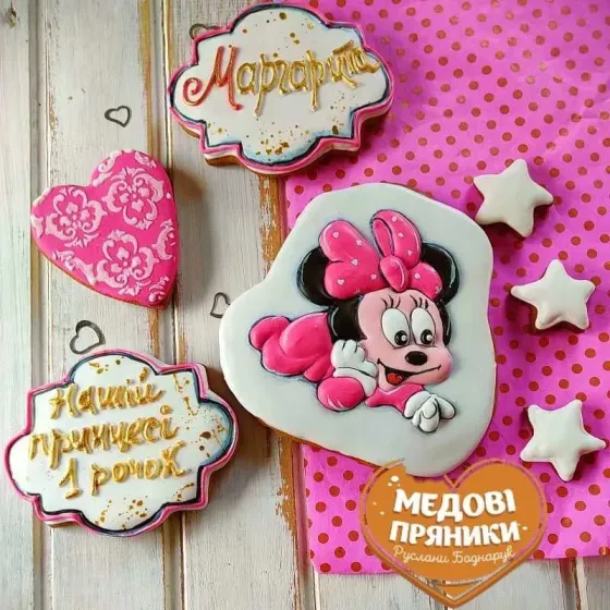 ▷ПРЯНИКИ рожеві дівчинці на 1 рочок / НА ДЕНЬ НАРОДЖЕННЯ/⚜️MEDYANIK