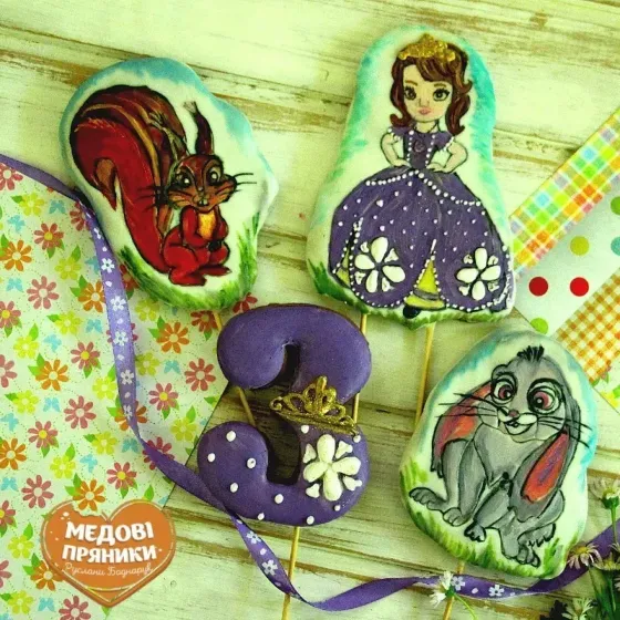 4 пряники для дівчинки: принцеса