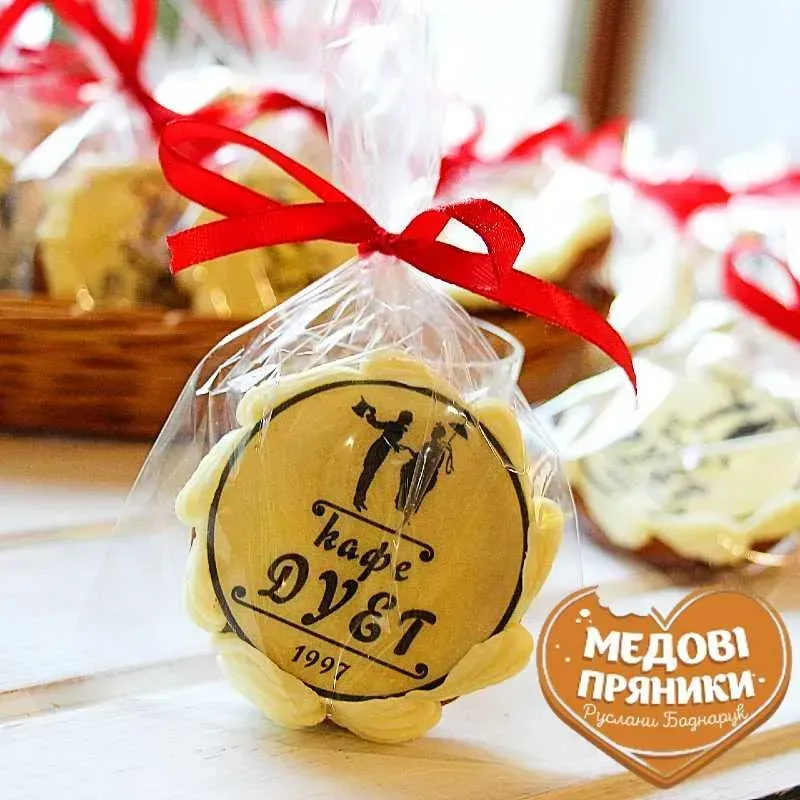 ▷ПРЯНИКИ С ЛОГОТИПОМ ФИРМЫ, ПОДАРОК⚜️БРЕНДИРОВАННЫЕ СЛАДОСТИ, СУВЕНИРЫ | Medyanik